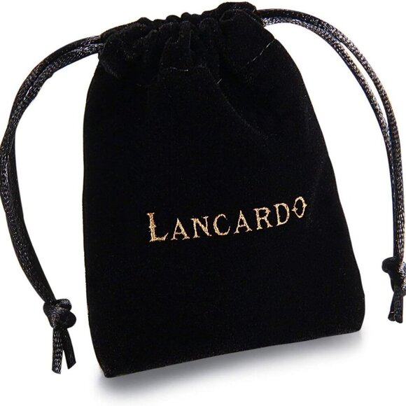 Romantic Butterfly Pattern Quartz Watch - Elegant Leather Strap for Women - Picture 8 of 9